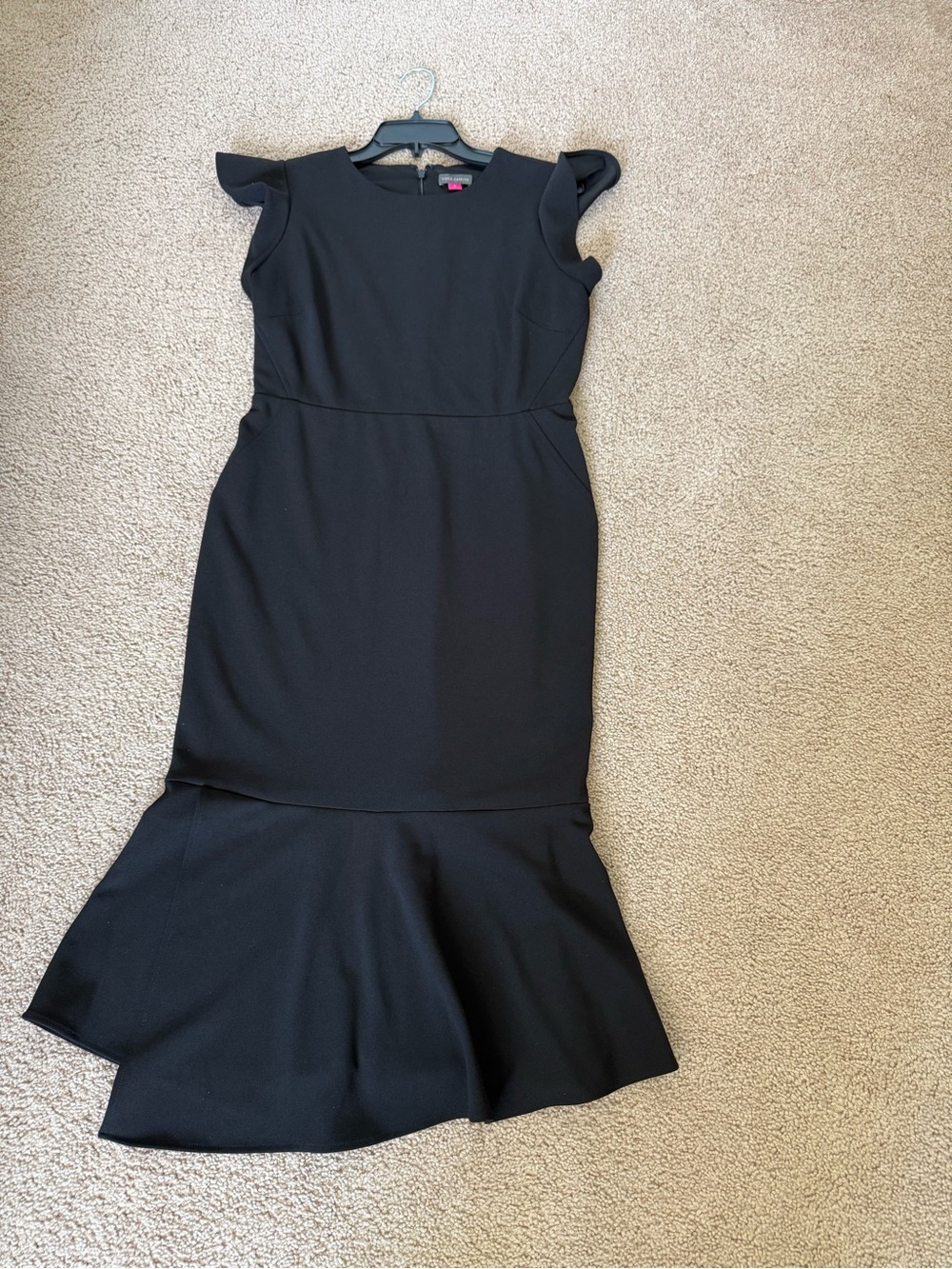 Vince Camuto Black Flutter Sleeve Mermaid Midi Dress